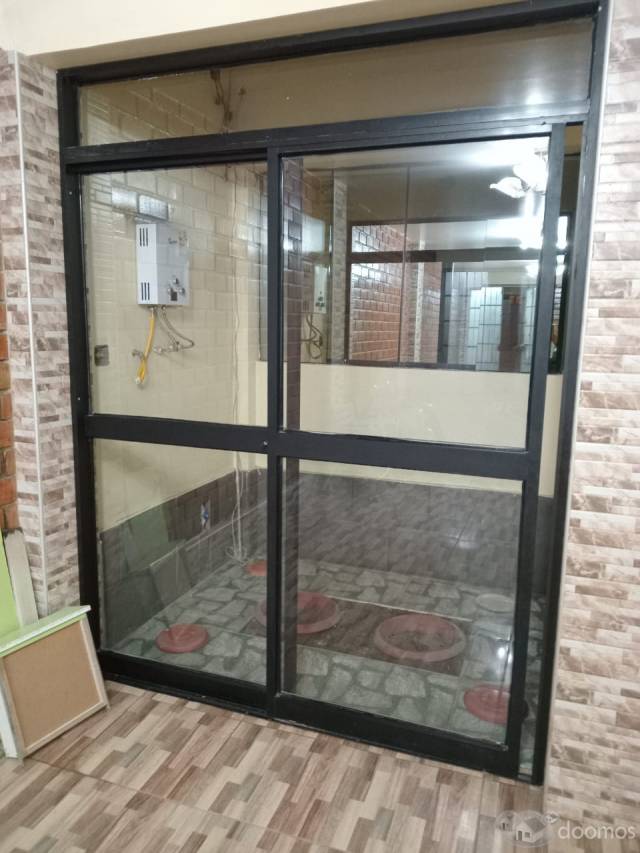 Casa grande mas local comercial