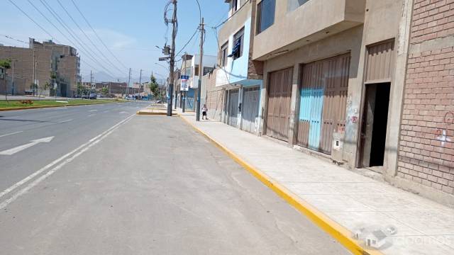 VENDO LOCAL COMERCIAL A MUY BUEN PRECIO CON PISTA CARROZABLE HABILITACION URBANA
