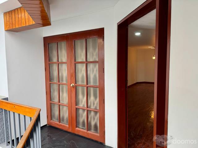 ???? SE ALQUILA HERMOSO DEPARTAMENTO CON 03 HABITACIONES - TODOS CON CLÓSET Y PISO DE PARQUET
