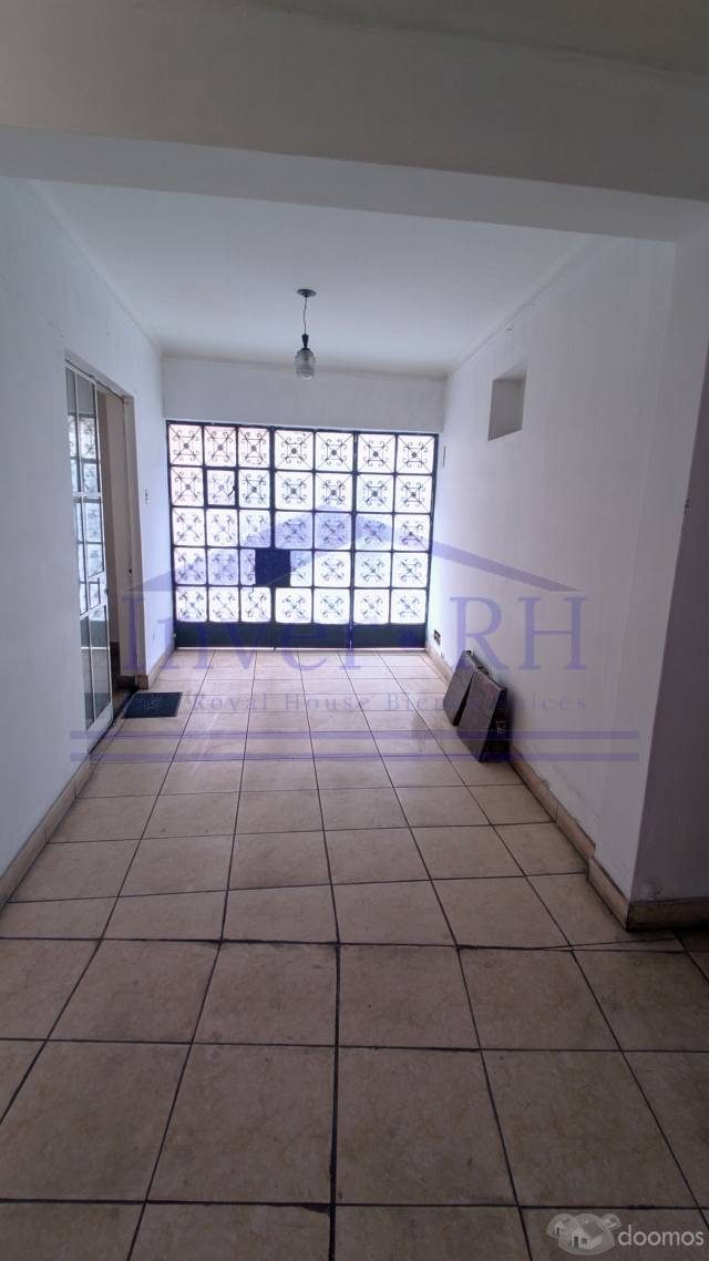 CASA DE 2 PISOS + AZOTEA EN MIRONES BAJO, LIMA CERCADO.