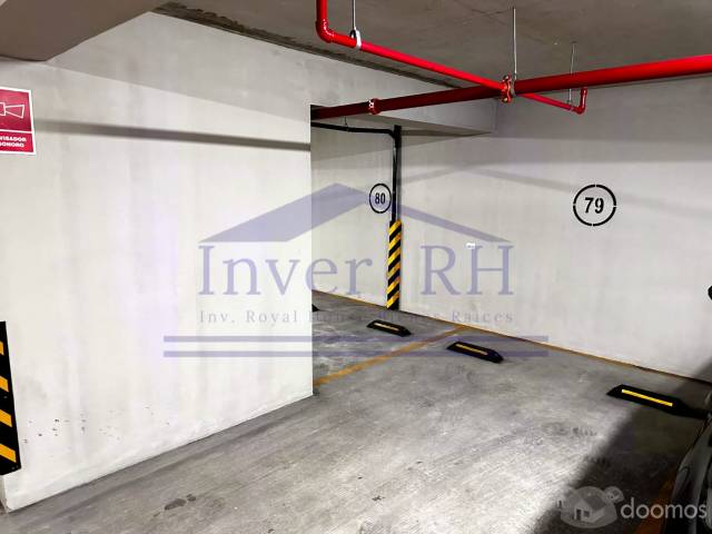 ALQUILER DE COCHERA ZONA RESIDELCIAL Y COMERCIAL CERCA DEL COLEGIO DE INGENIEROS