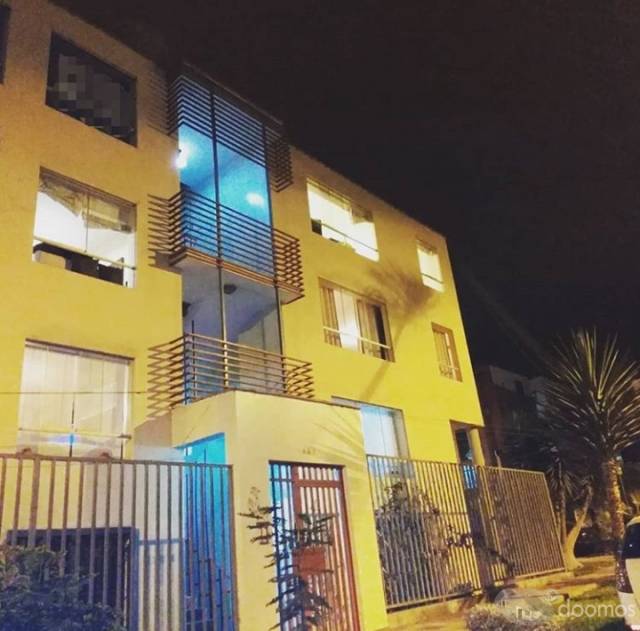 ALQUILO 3ER.PISO DEPA 1800 SOLES EN URB.CAPILLA LA MOLINA.3DORMITORIOS.1COCHERA